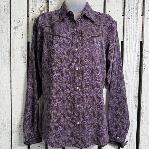 VTG Wrangler Pearl Snap Shirt Women Medium Purple Western Rodeo Lightweight Top - Picture 1 of 11